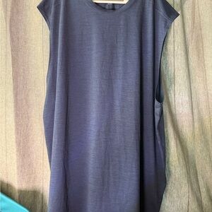 Gently Used DSG Women's Sleeveless Blue Tee